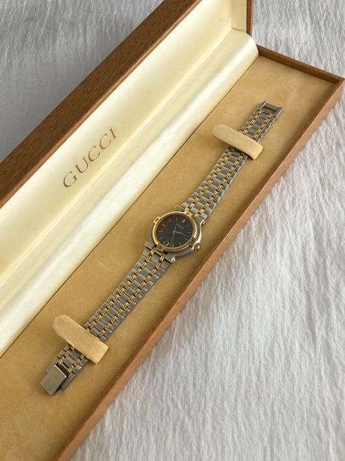GUCCI グッチ 腕時計 シルバー×ゴールド G ステンレススチール 9000L クォーツ vintage ヴィンテージ オールド nv7cwc
