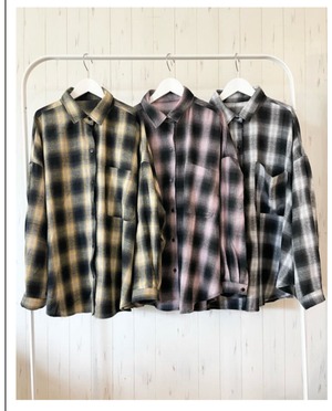 ルスポレ　カラーオンブレーオーバーサイズシャツ　25317066