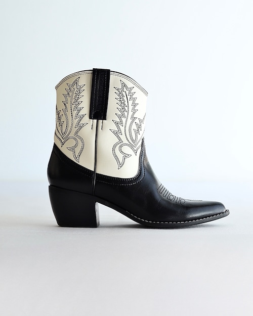 Western Short Boots / Black