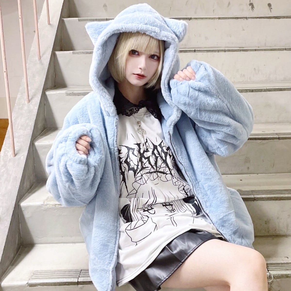ふわもこ ネコ耳ファーBIGブルゾン(BLUE) | VOLCAN&APHRODITE 公式通販