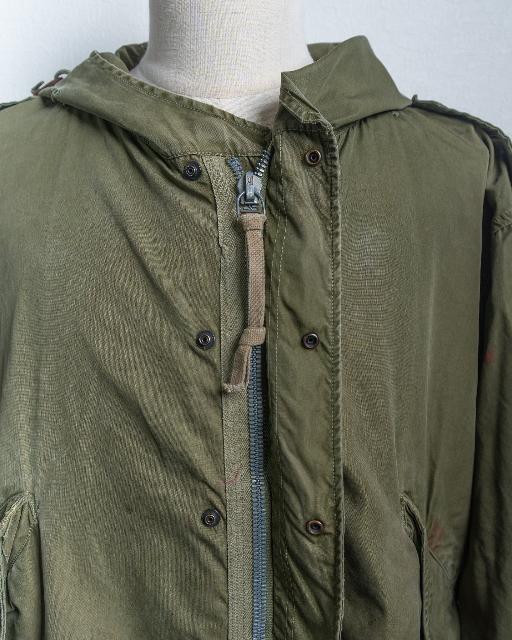 MEDIUM】Aluminum Zipper U.S.Army M-51 Field Parka Shell アメリカ軍