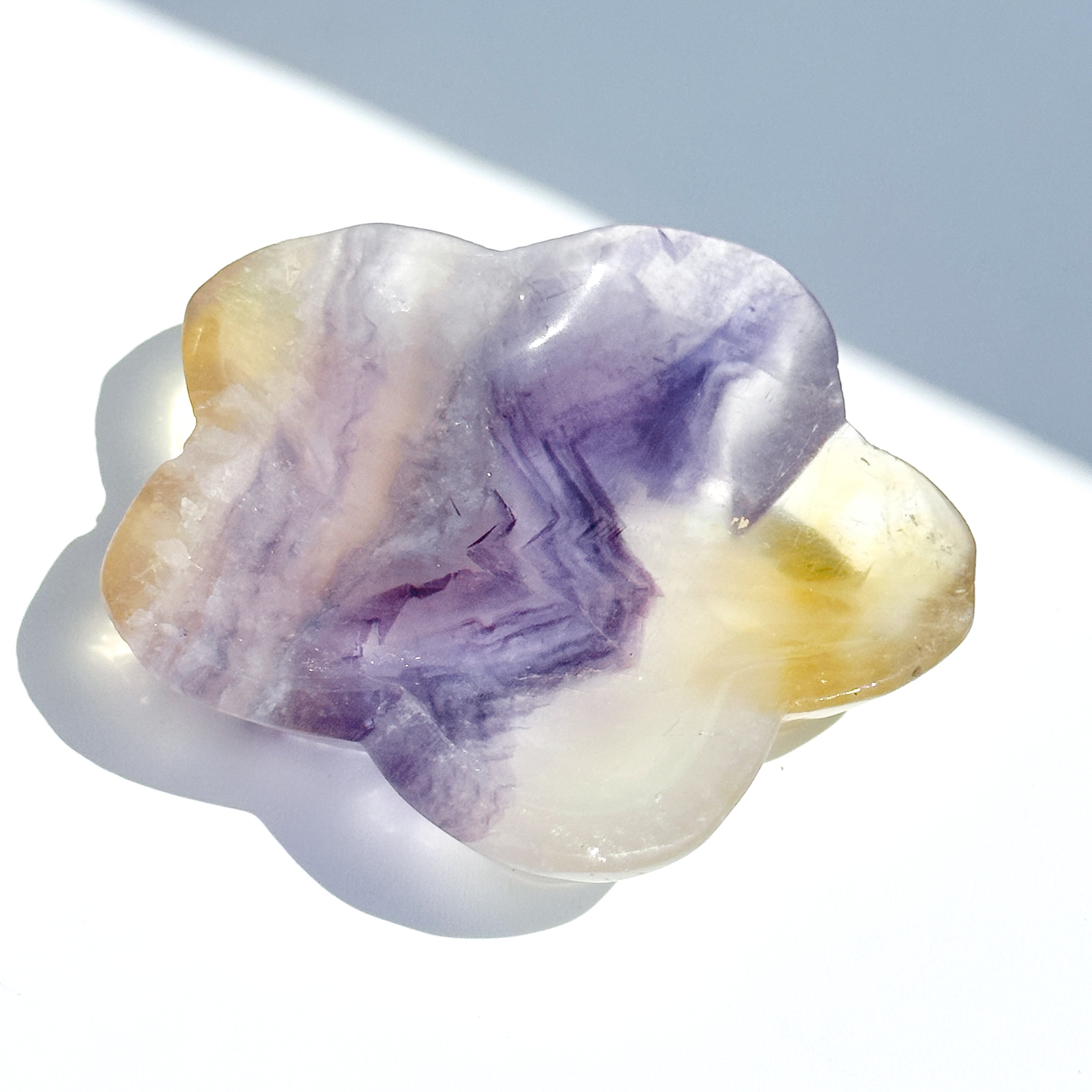 レインボーフローライト花型のうつわ04◇ RainbowFluorite ◇天然石・鉱物・パワーストーン・インテリア