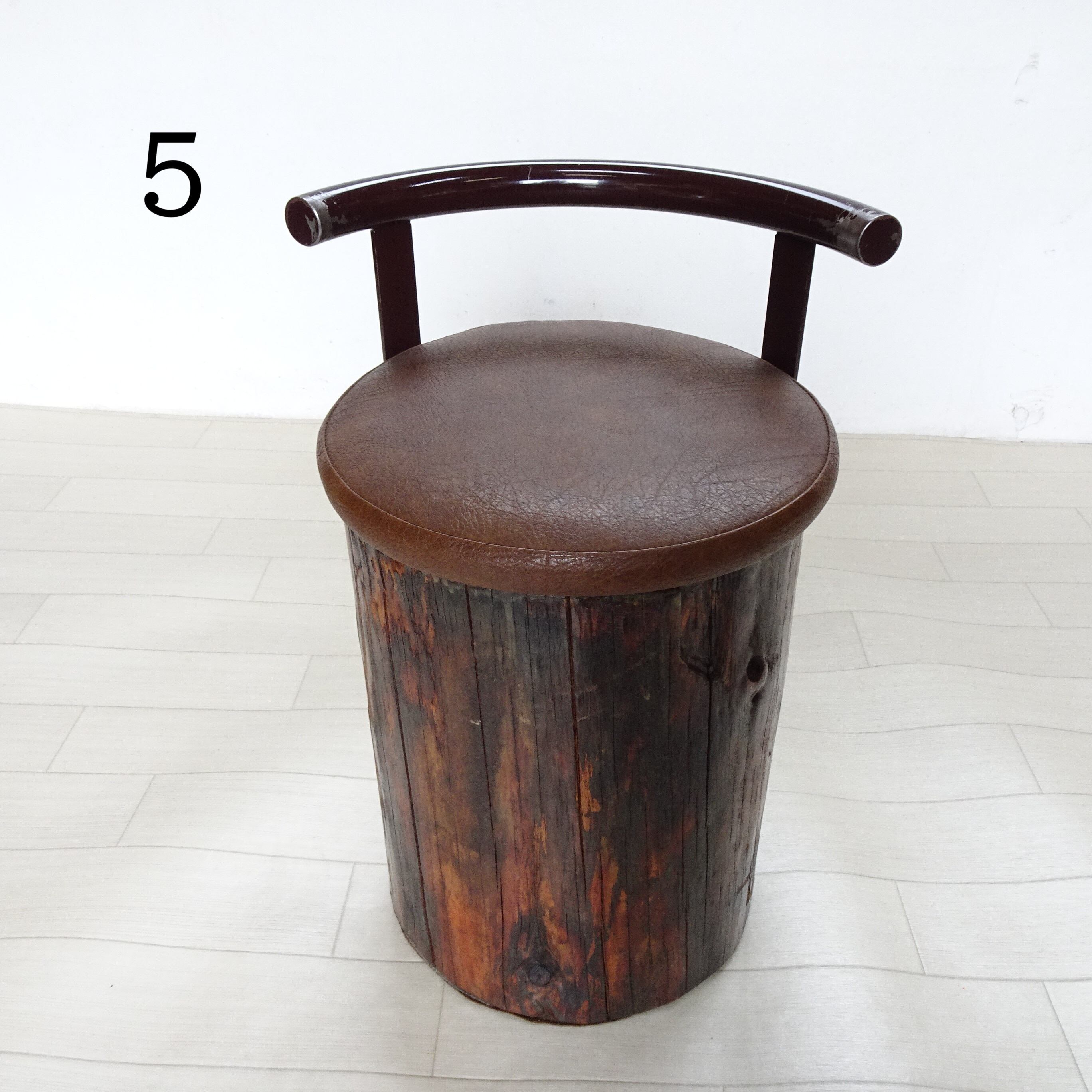 乱歩° 丸太の椅子(ロータイプ)5