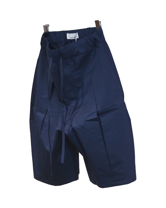 BOX PLEAT SHORT(NVY)