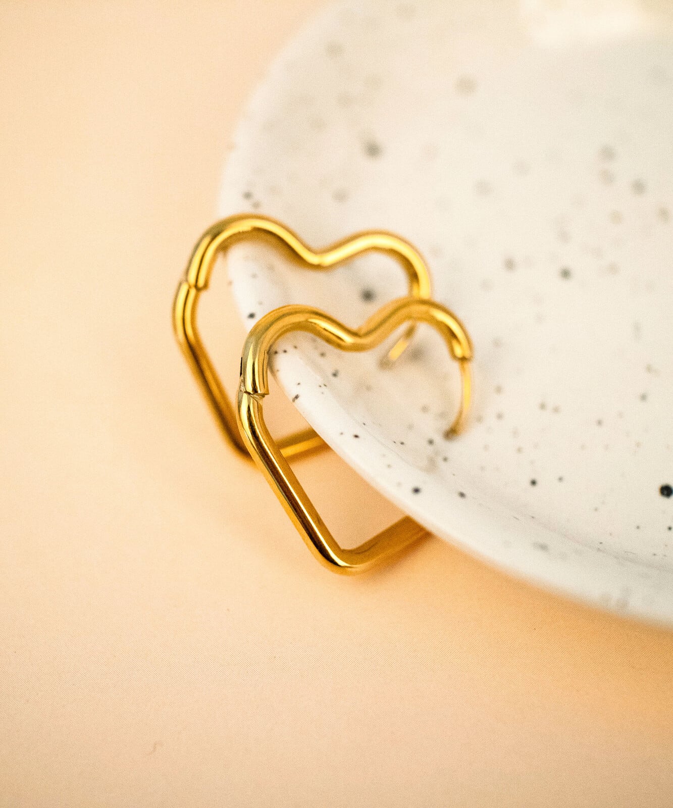 【SELECT】サージカルステンレス 316L ハート フープピアス / 金属アレルギー対応