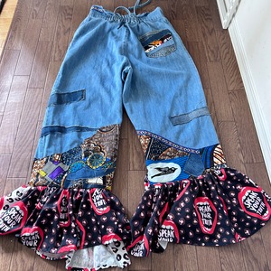 デニムリメイクフリルジーンズ