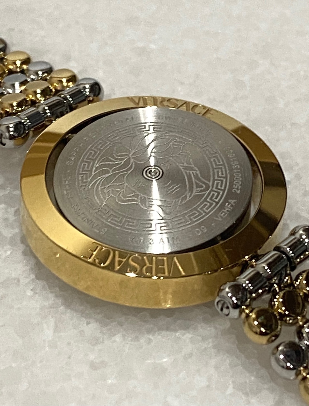 VERSACE ヴェルサーチェ レディース 腕時計 エオン VEHFA0525