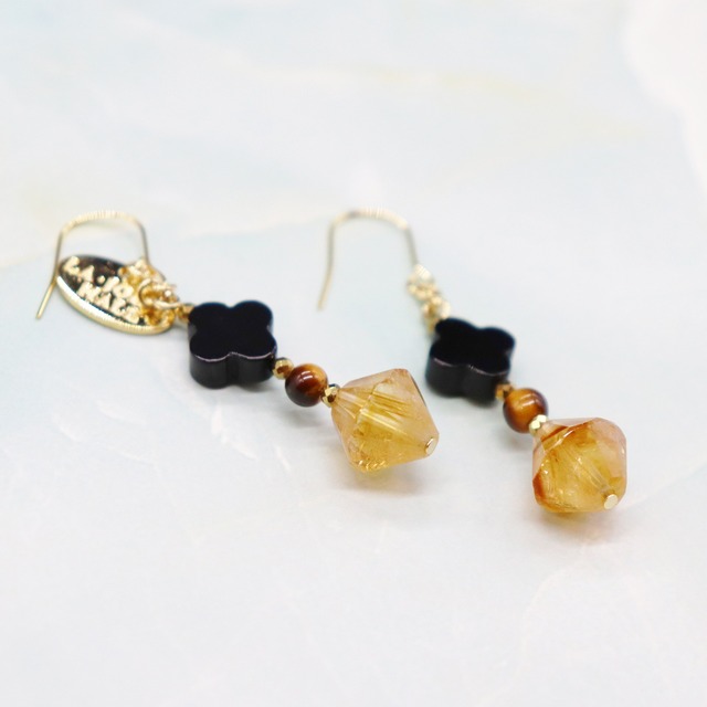 【Like a Honey Candy】シトリン×オニキス×タイガーアイ ピアス