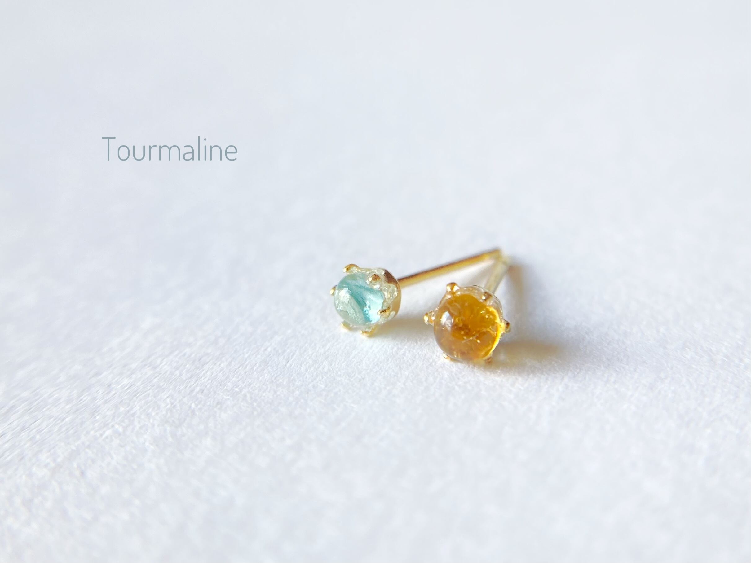 ❶トルマリン一粒ピアス/ノンホールピアス
