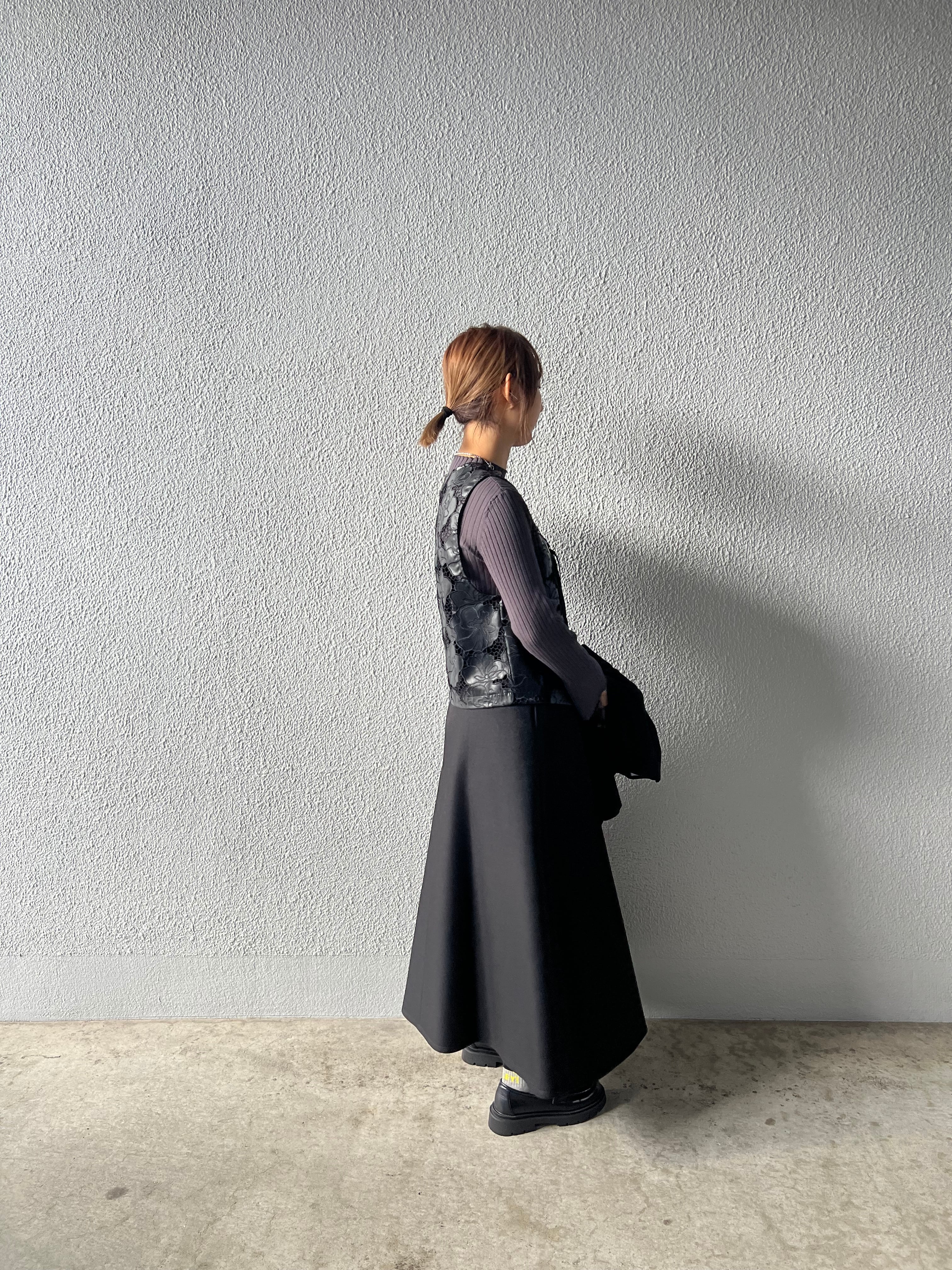 【SELECT】フェイクレザーレースジレ　21-0207