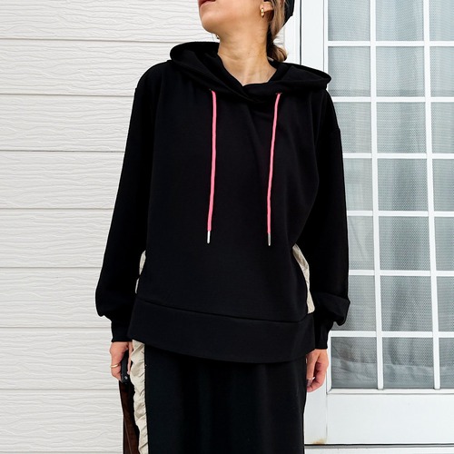 ソフトダンボールドッキングパーカー