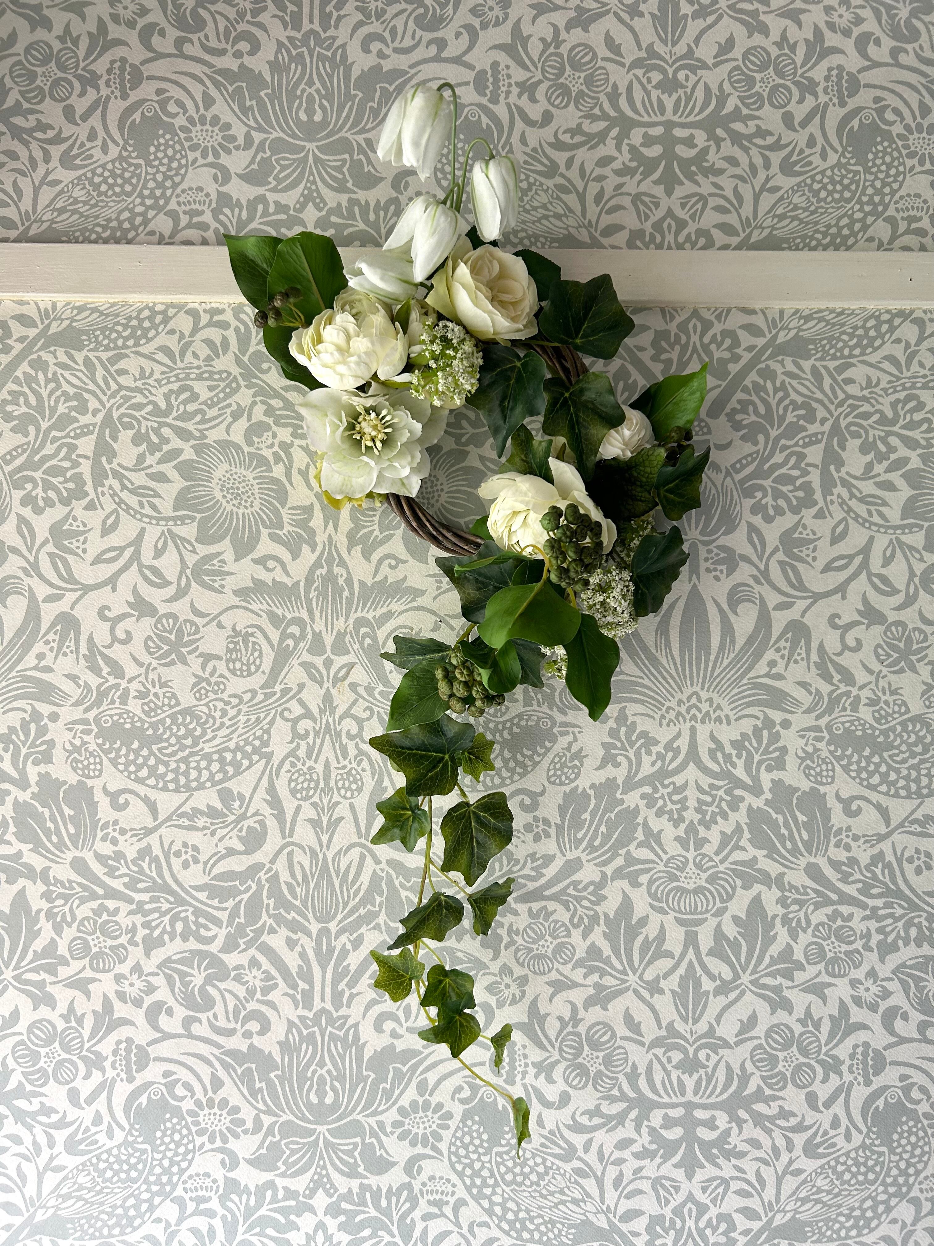 アイビーのガーデンリース