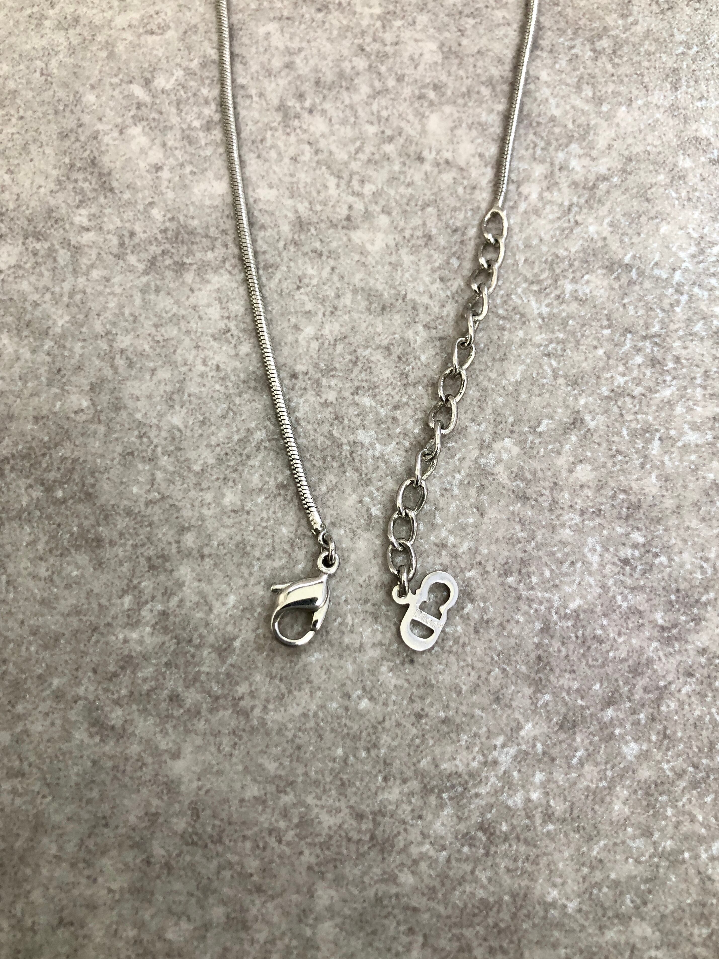 希少【良品】Diorディオールネックレスシルバーラインストーンチャーム