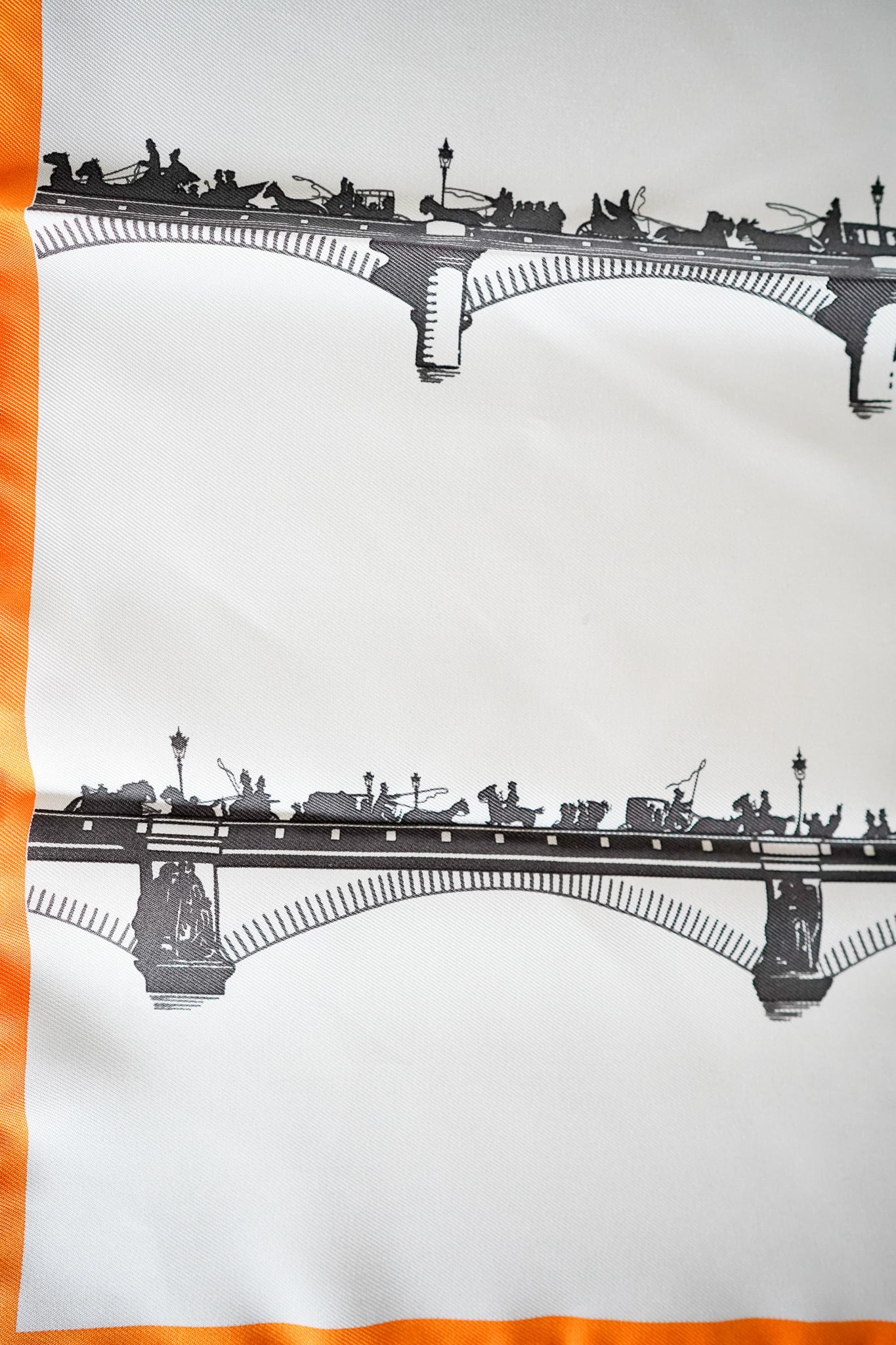 HERMÈS Petite Carre 45 Silk Scarf 