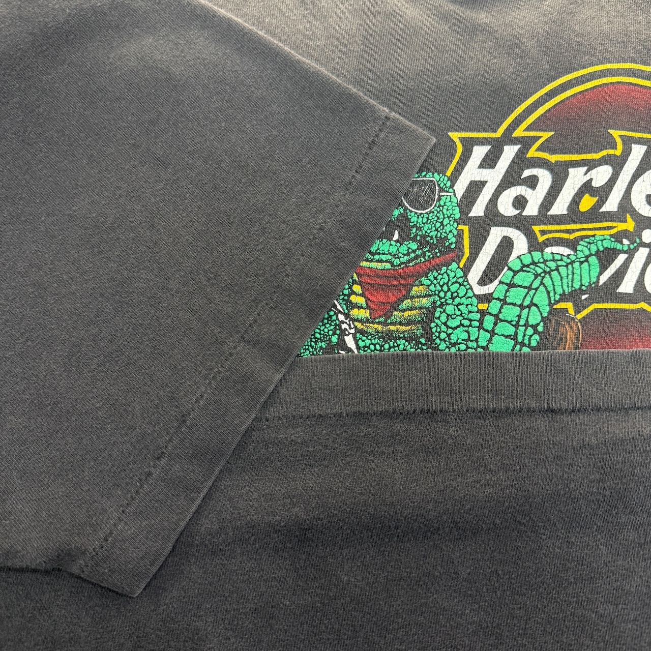 【HARLEY-DAVIDSON】ハーレー ダビッドソン "GATOR COUNTRY" 90's Vintage Tシャツ