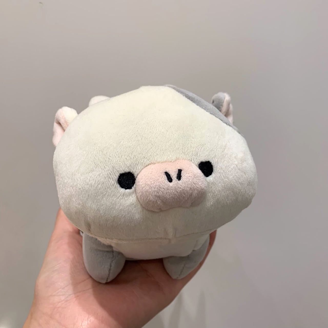 作家様 ぬいぐるみ ドールハウス ミニチュア 陶器 動物 ドールハウス ミニチュアカウ 陶器製ミニチュア牛 1 12スケールドール