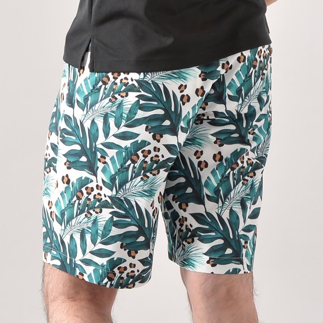 ボタニカルショートパンツ Prodel