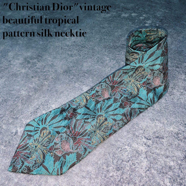 "Christian Dior"vintage beautiful tropical pattern silk necktie