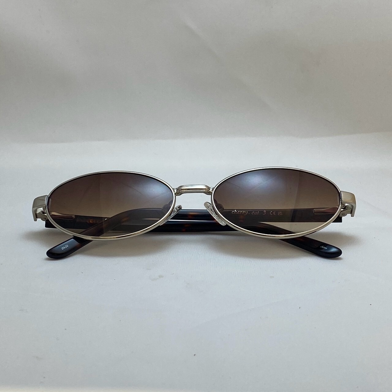 SZADE サングラス CHERRY polished silver tortoiseshell / dune