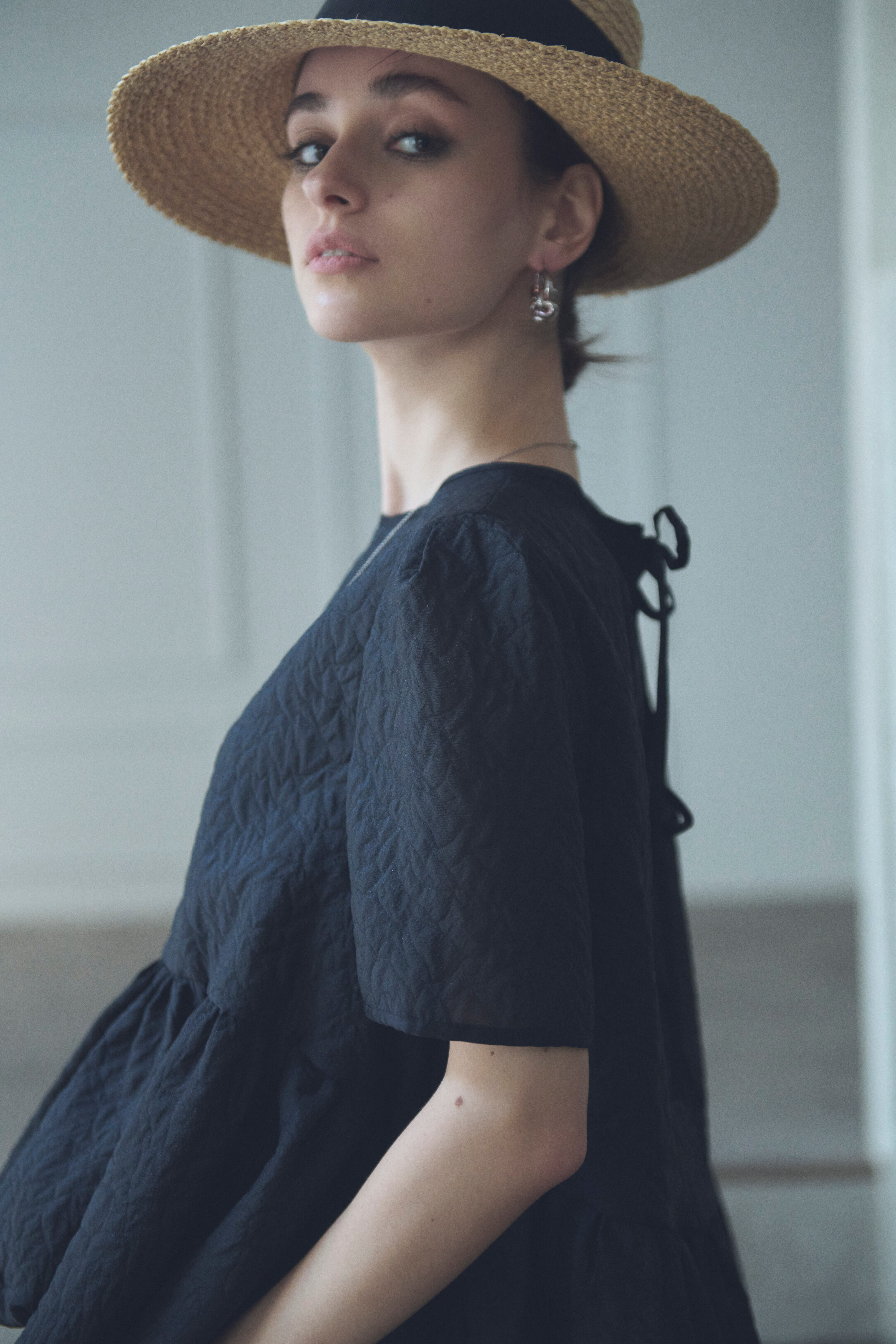 4/4(FRI)21:00 ーSilky jacquard balloon tops 5月上旬お届け