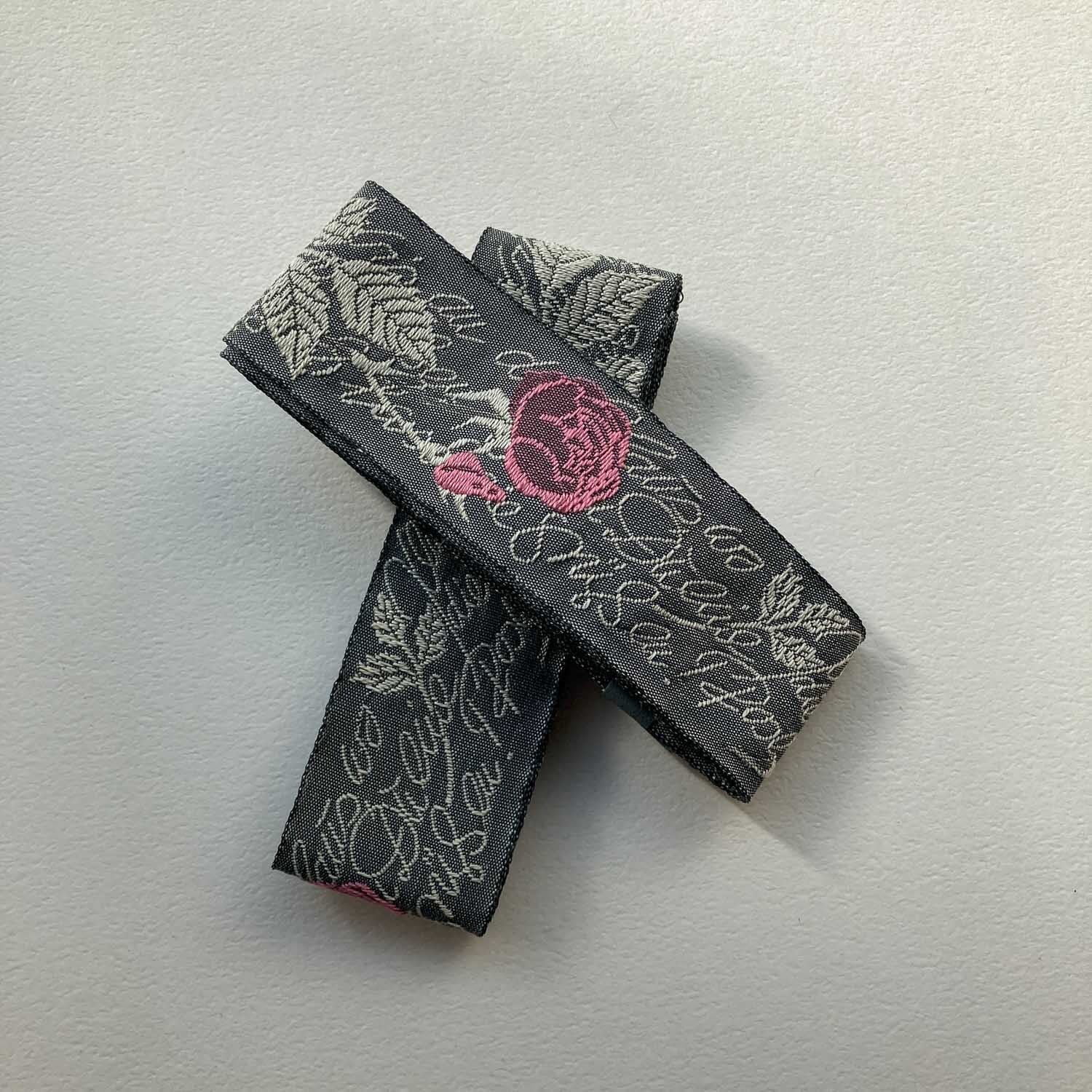 フランス アンティーク： 薔薇とリボンのガーランド ジャガードクロス 