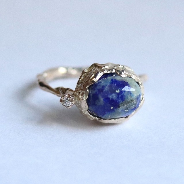 Ruriのイヤカフ・K10YG　/　ラピスラズリ・ブラウンダイヤモンド