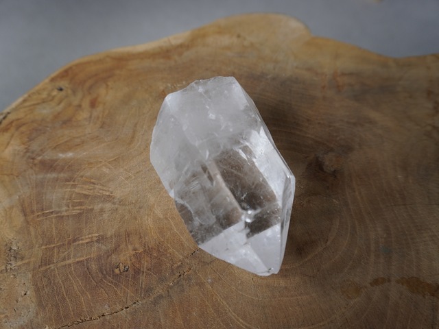 himalayan manihar quartz