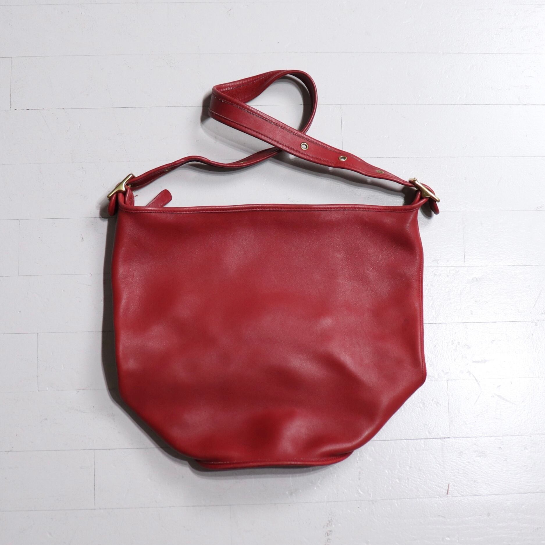 90’s “COACH” Vintage Bucket Shoulder Bag Made in USA  9085