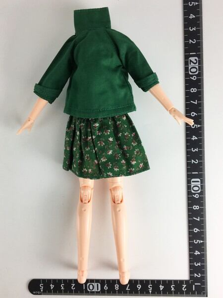 ドール服 1/6 女性用25 ノースリーブドレス&グリーンコート STK 16624 - 画像2
