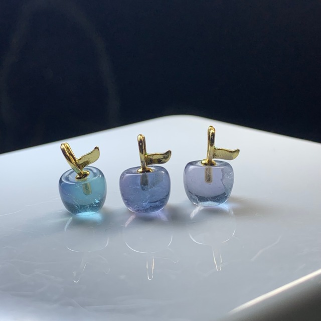 3.フローライト親子うさぎが住む世界☆