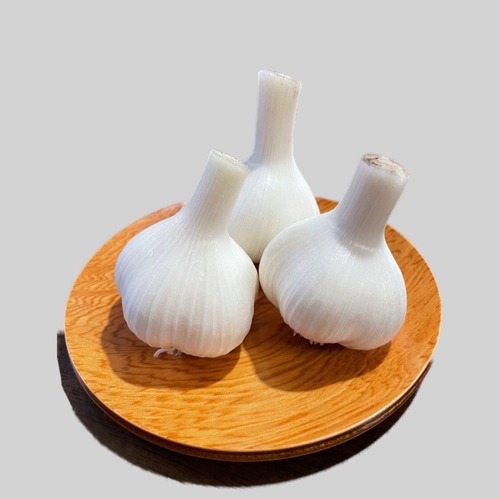 【期間限定野菜】Ryosuke Oyasaiの有機生にんにく（福地ホワイト六片種）サイズ混合1kg～・画像2