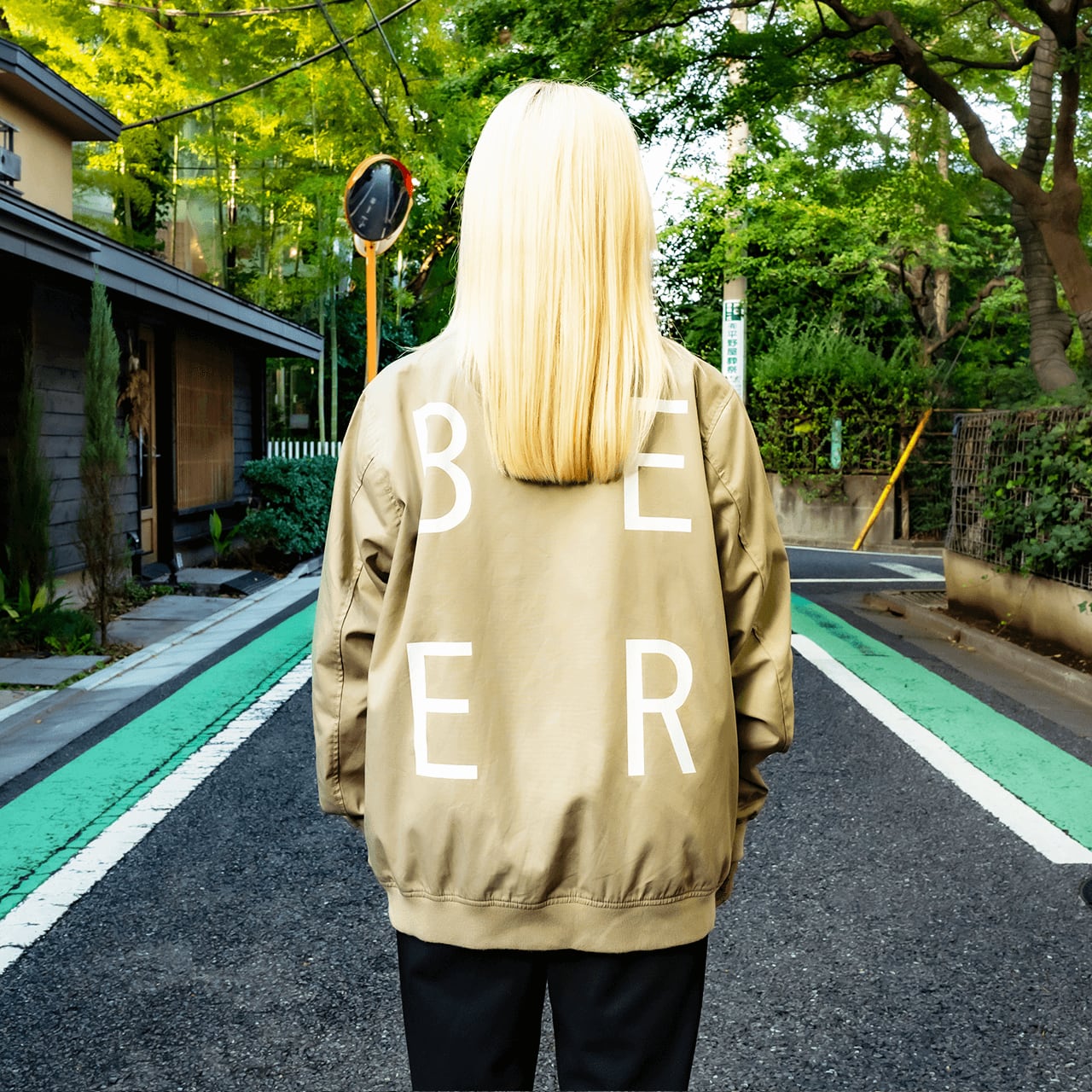 BEER スタジアムジャケット ベージュ | BEER
