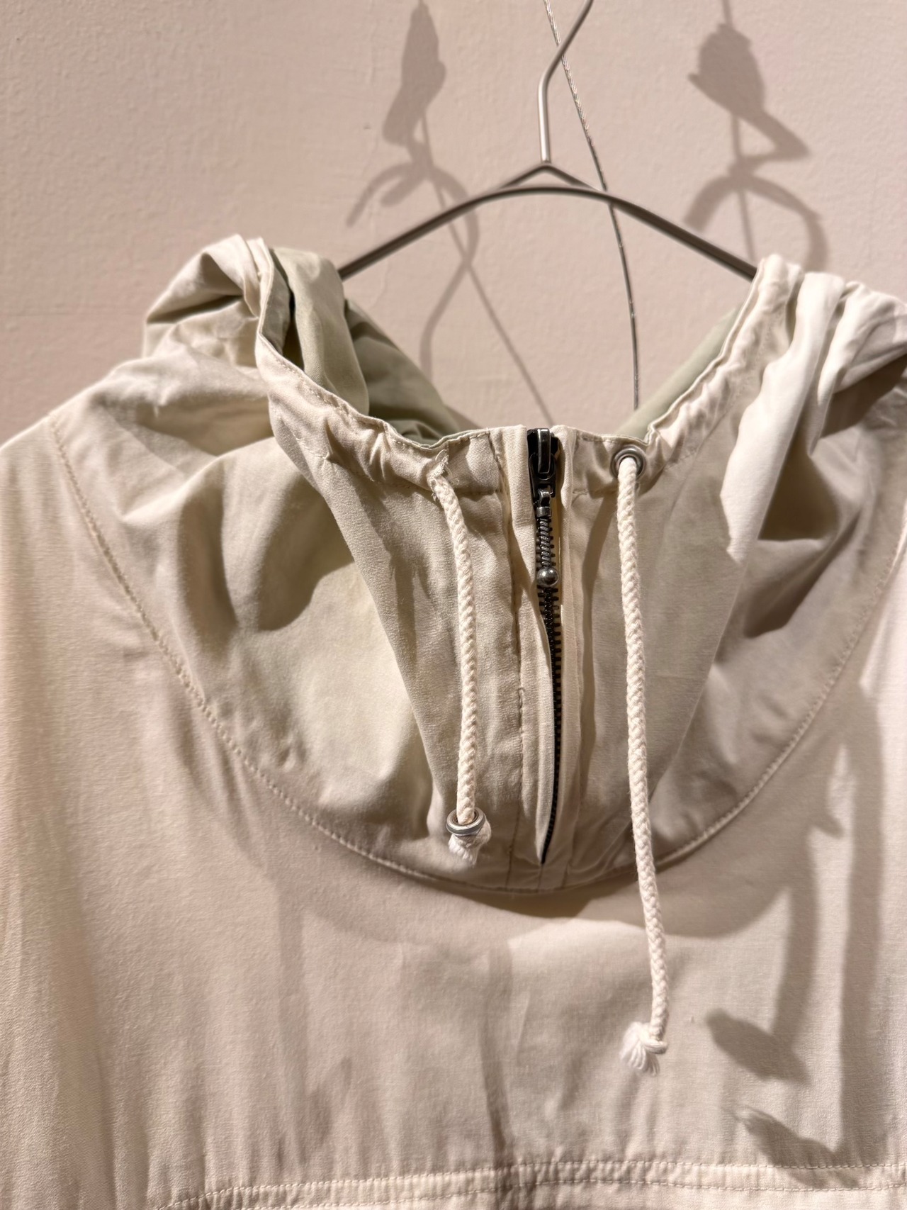Gudrun sjoden フーディジップアップアノラック
