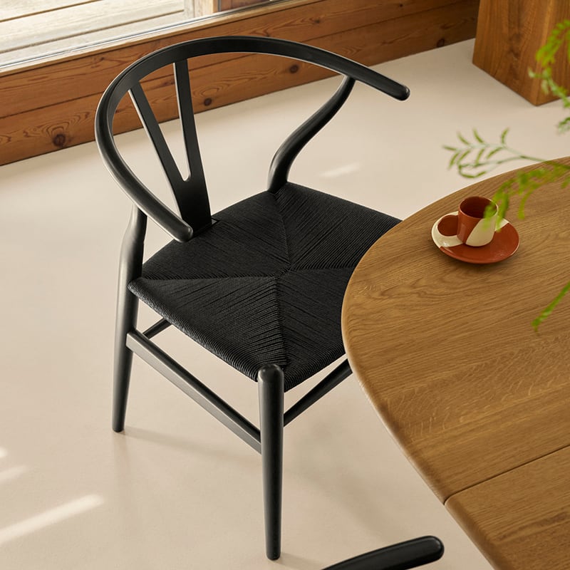 完売いたしました》限定生産 Yチェア CH24 ユーカリ・ブラック塗装