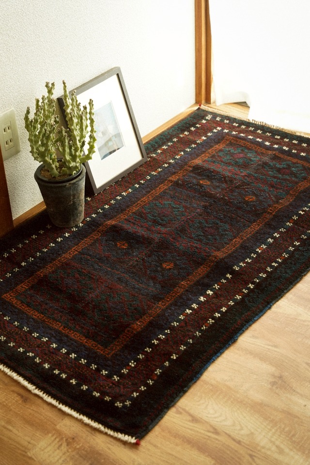 1982-Vintage Baluch rug