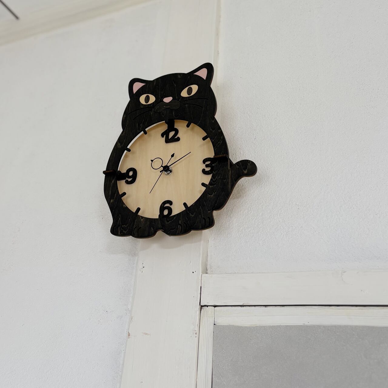 黒ねこ」木製掛け時計 | minowplus