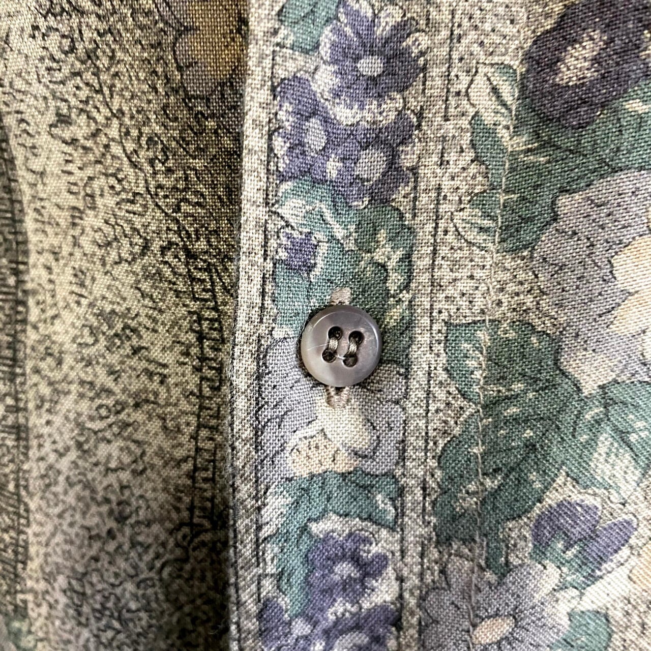 OLYMPIC VISCOSA 花柄 長袖レーヨンシャツ メンズM 古着 フラワー