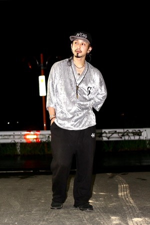 Happi Velor Pullover