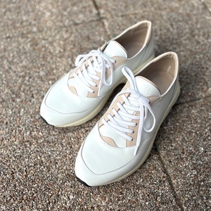 men's HAND MADE leatherスニーカー　Vibram sole　White