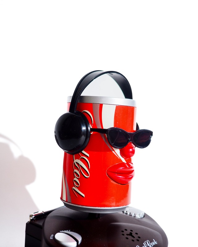 "Cool cool" FM moving radio