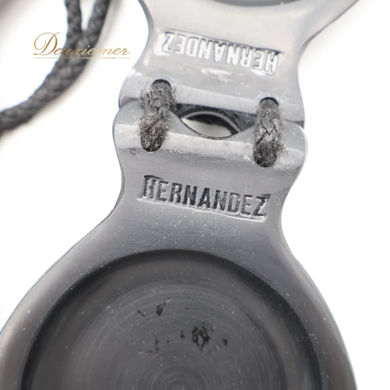フラメンコ 小物 HERNANDEZ パリージョ カスタネット ブラック系 楽器 小道具 舞台 ペア 両手 黒 紫 白 ケース ケース付き 発表会 レッスン 練習 ダンス小物 パフォーマンス フラメンコ用品 パープル系 ホワイト系