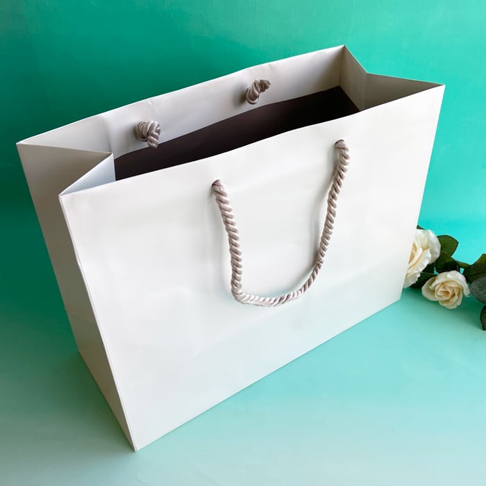 紙袋 エタニティ・パールホワイト（Sサイズ）１枚 ペーパーバッグ 幸せデリバリー（ギフト・結婚式アイテム・手芸用品の通販）