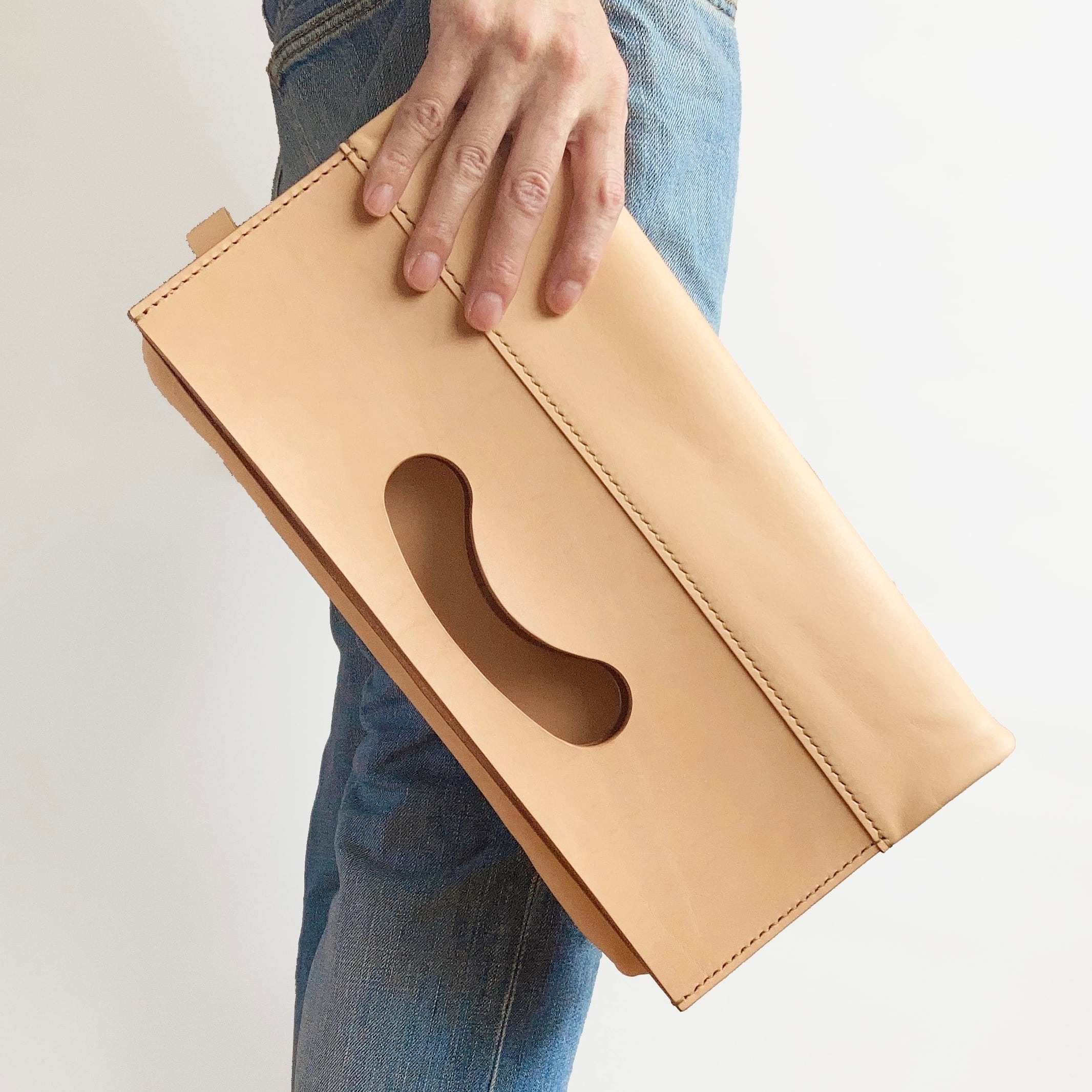 ヌメ革丨クラッチバッグ【conicori/こにこり】荷物が増えると