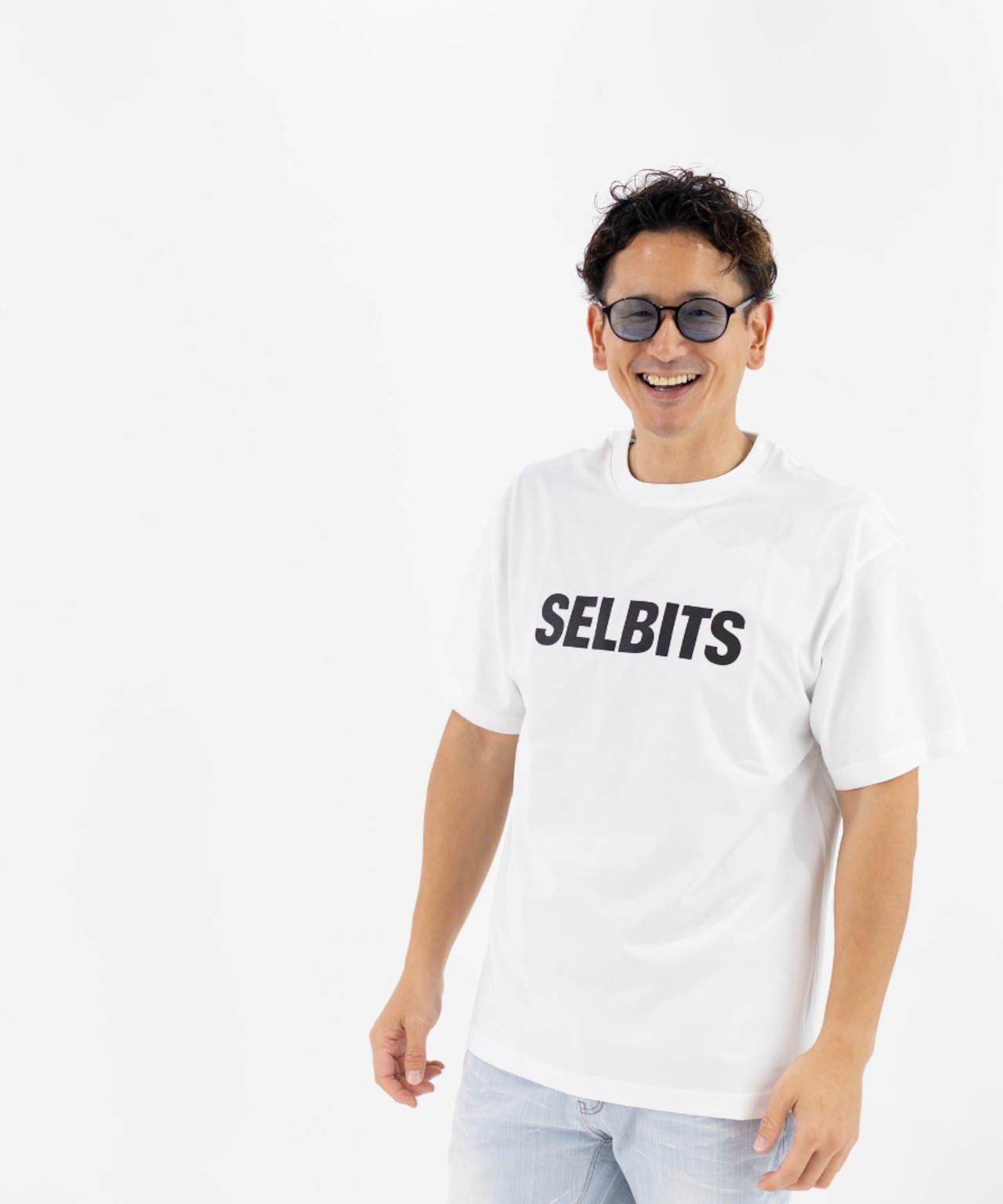 SELBITS LOGO TEE　white×logo black