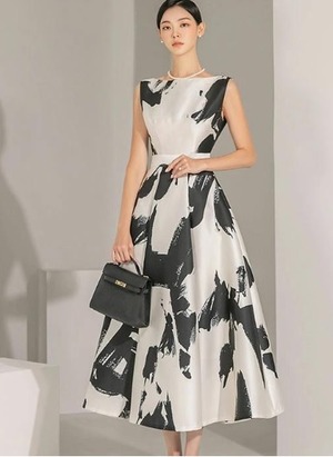 ★送料無料★11号（L)☆モノト－ンノ－スリ－ブマキシ丈ワンピ－ス[OPN1030]