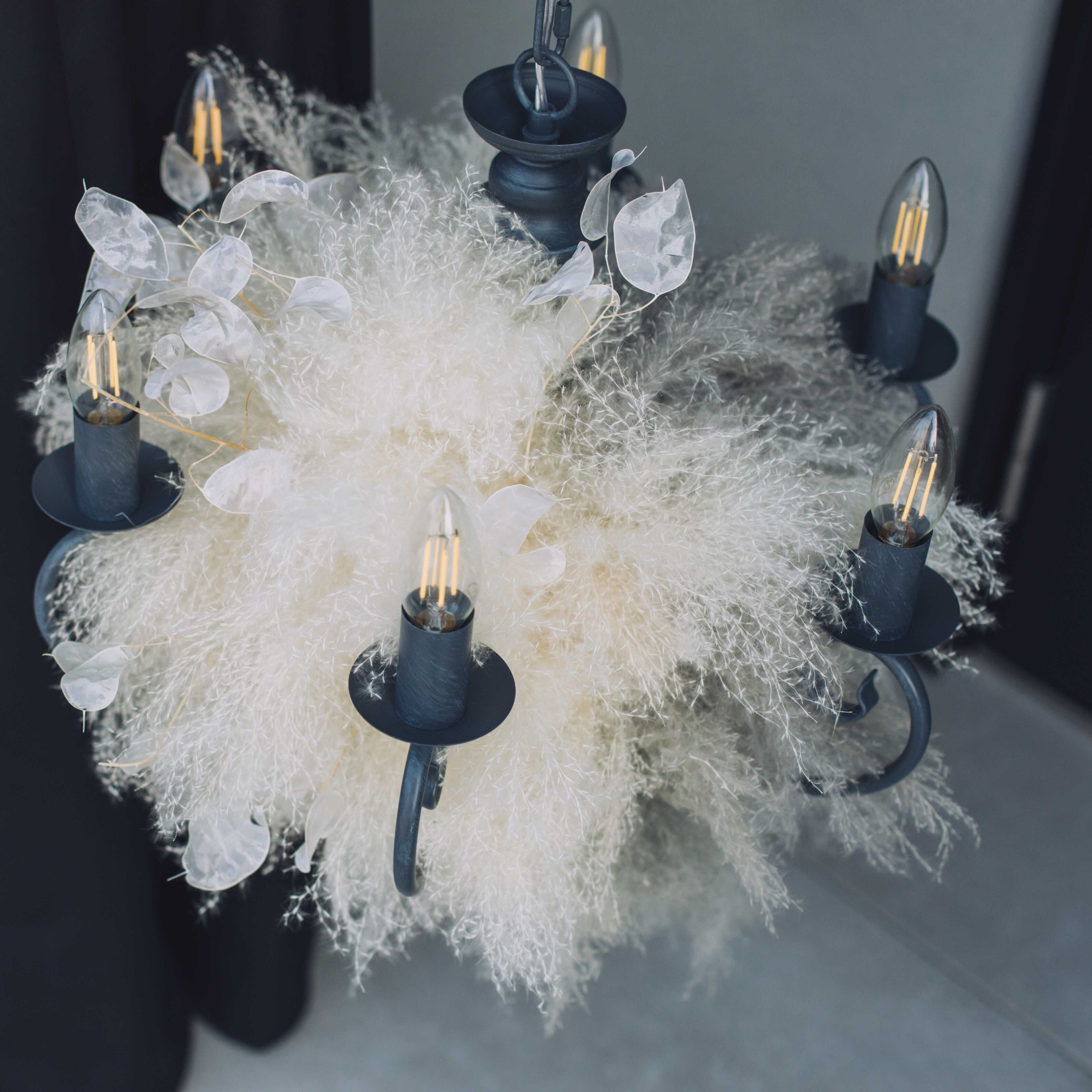 ホワイトフラワーシャンデリア 6灯