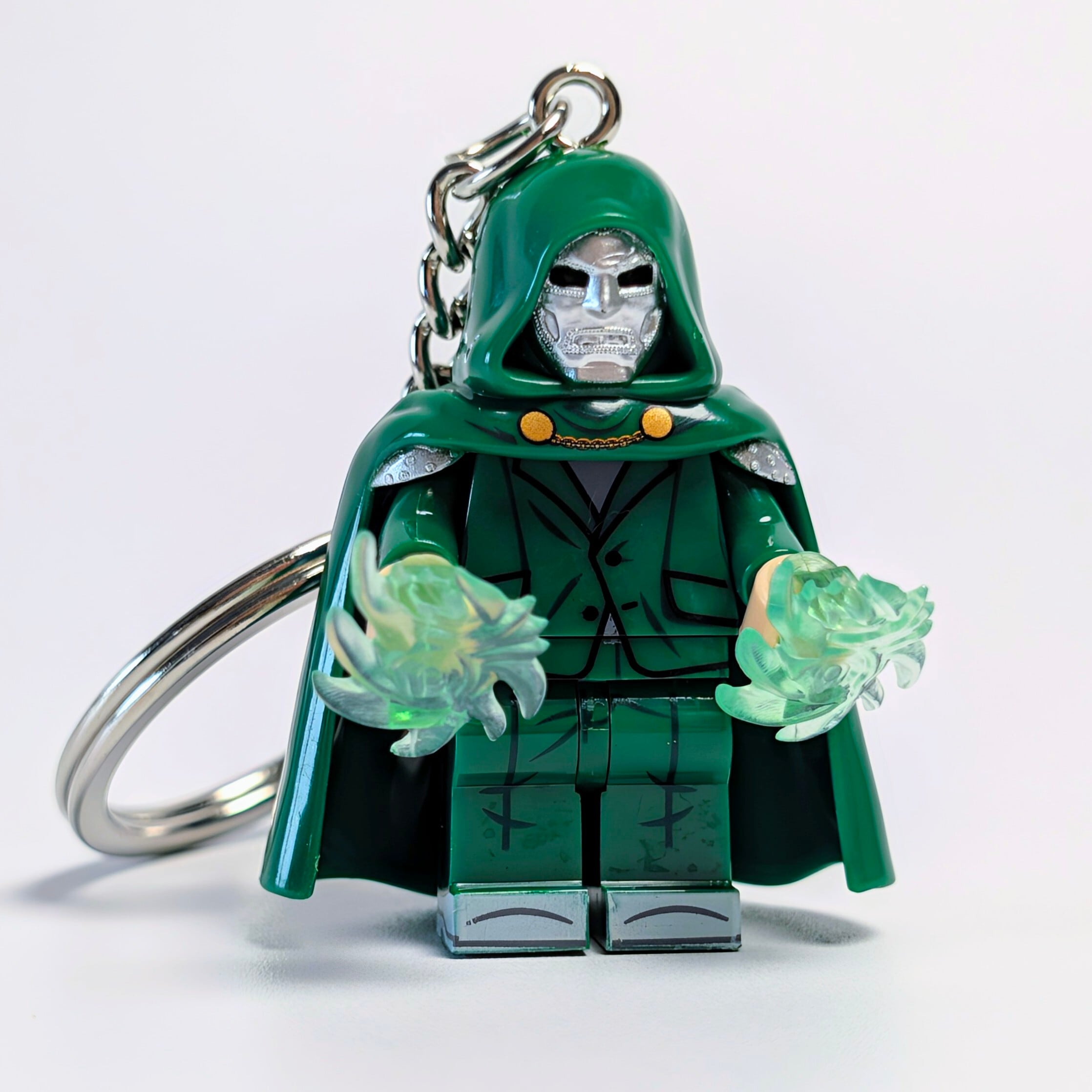 ⚡️今回のDOOMもヤバいっ‼️SPECIAL LIMITED⚡️★ブロックフィギュアキーホルダー★【 Avengers: Doomsday ドゥームズデイ 】『 Dr.DOOM ( ドクタードゥーム ) 』ファンタスティック・フォー / アベンジャーズ / MARVEL〚アメリカン雑貨 アメトイ〛
