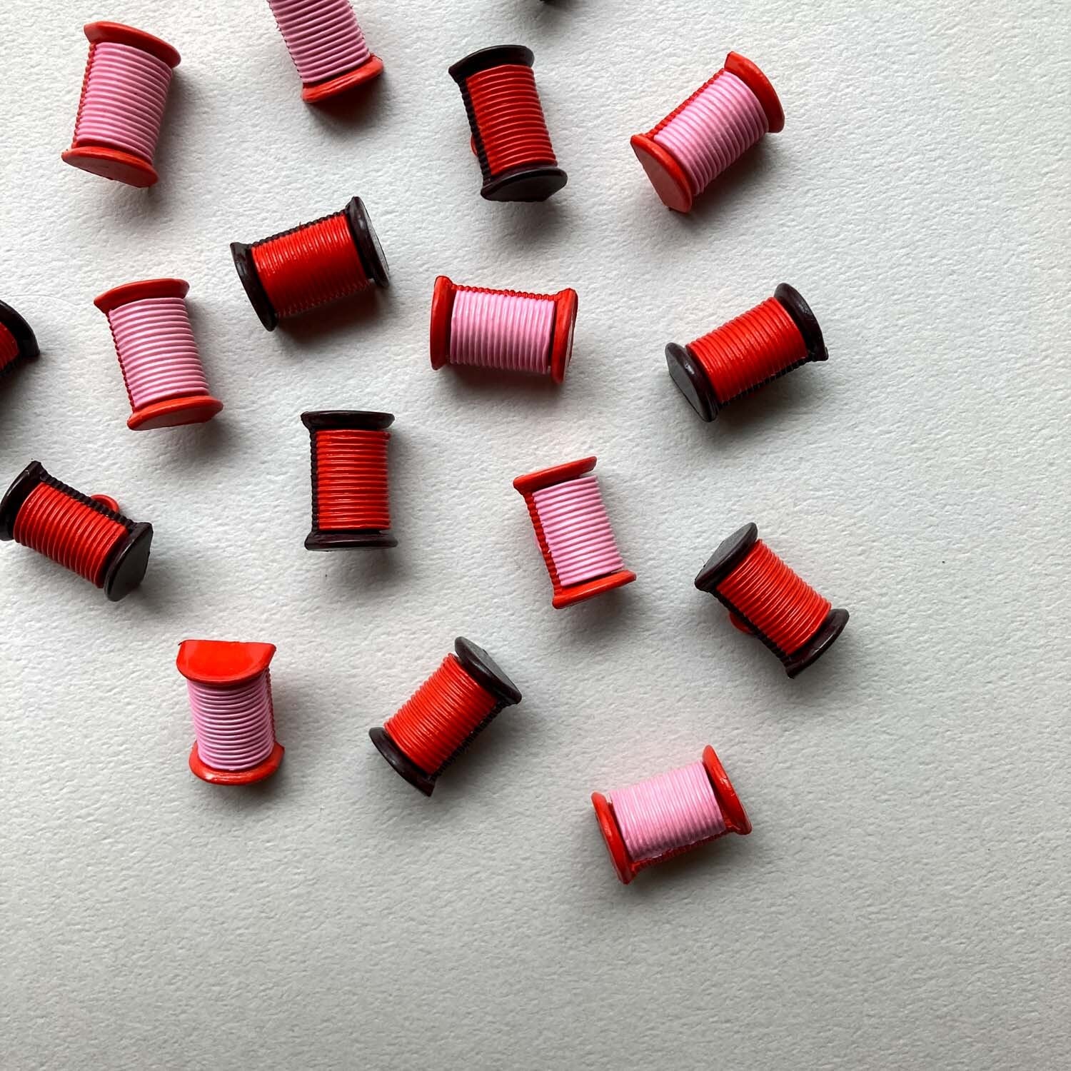 再入荷〉糸巻きボタン（19mm） | Dua-アクセサリーパーツショップ