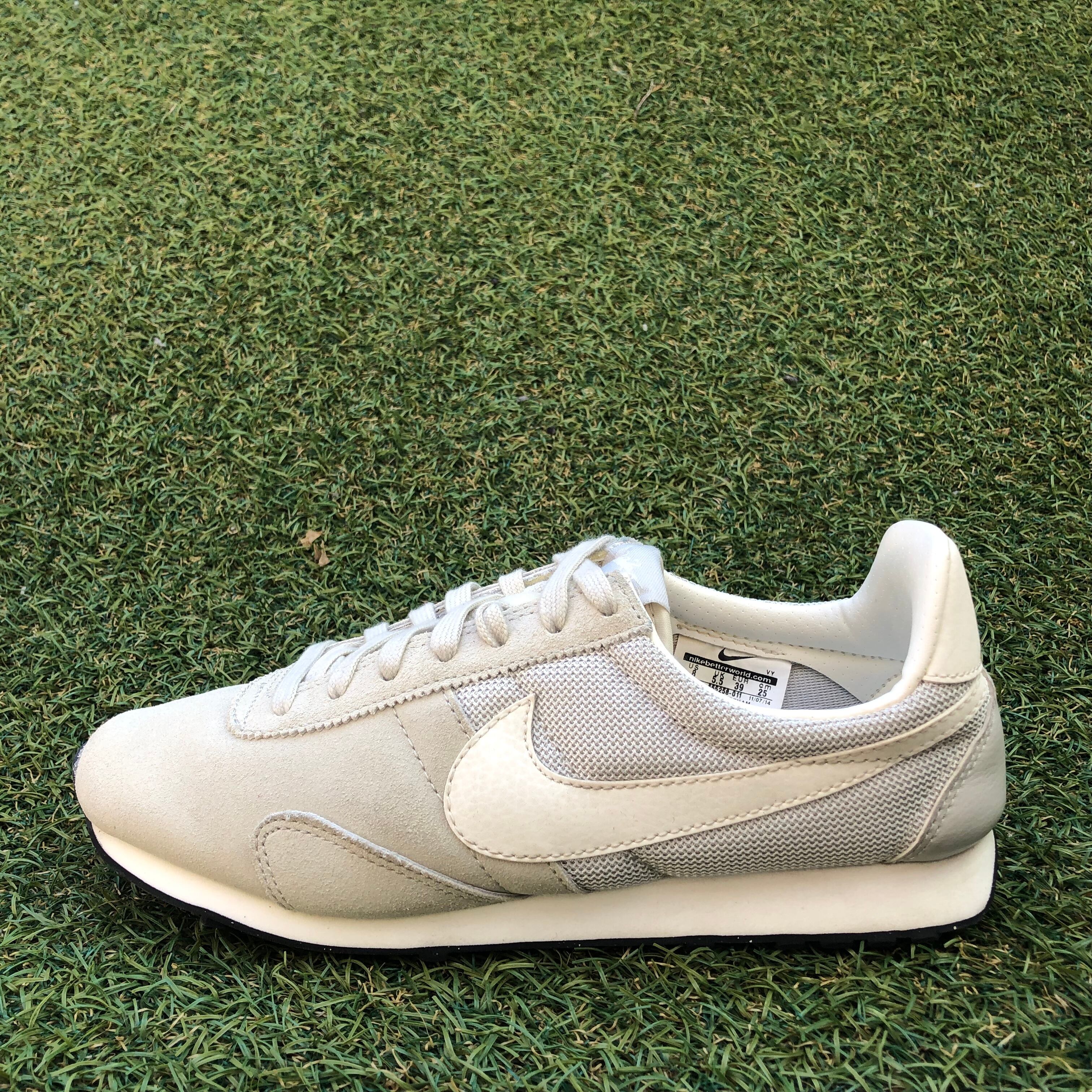 NIKE PRE MONTREAL RCR VNTG ナイキ プリモントリオールレーサーヴィンテージ HA900