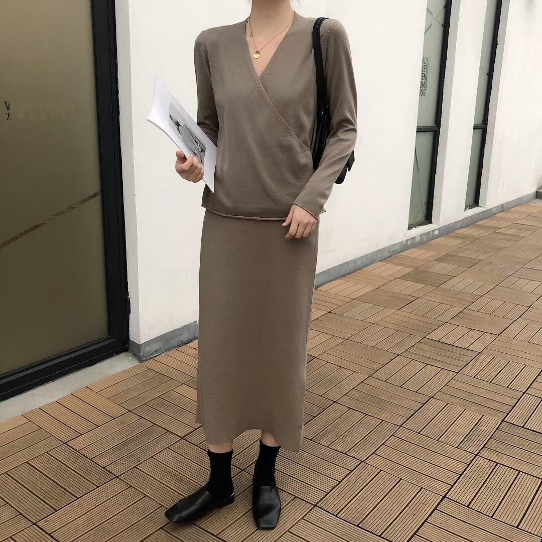 カシュクールトップス& Iラインスカート ニットセットアップ AJ1050-9055